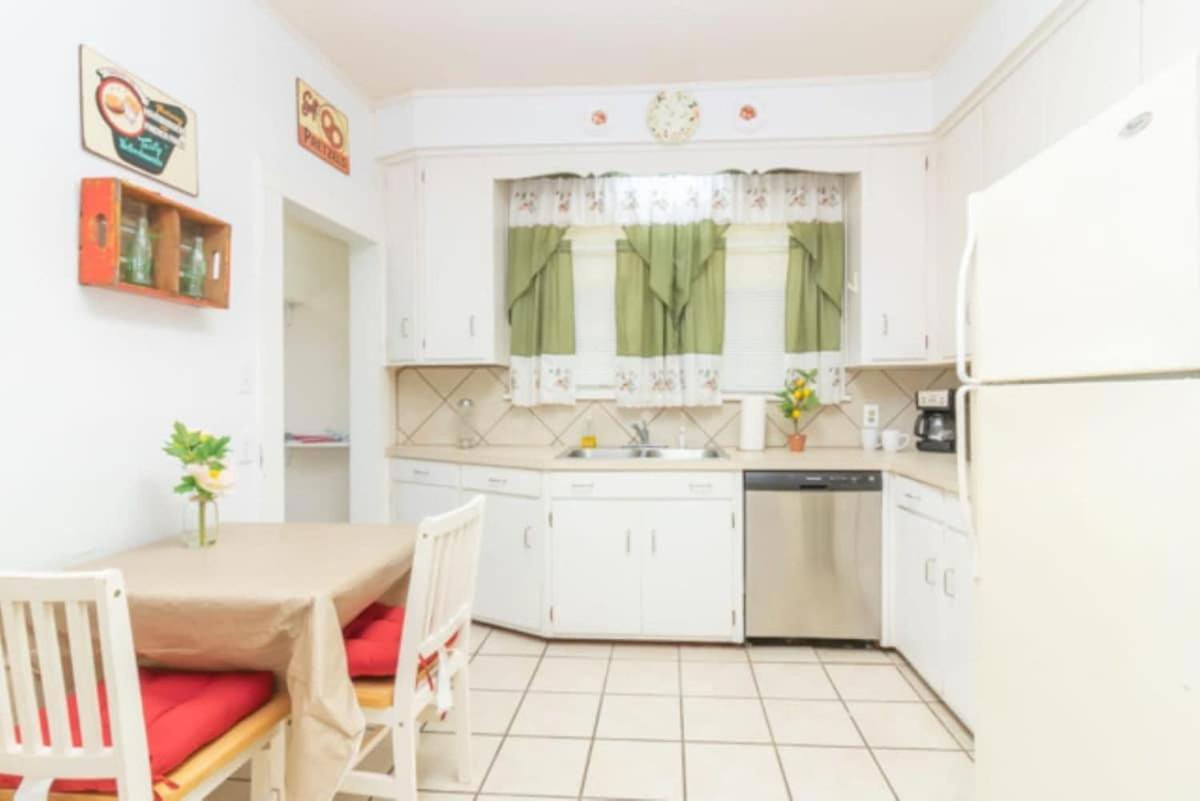 The Parkside Cottage Lakebottom Park At Doorstep! 哥伦布 外观 照片
